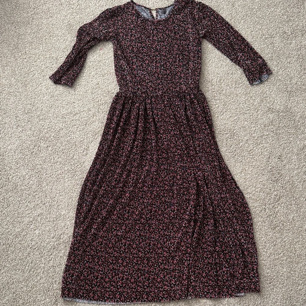 Chic Long Sleeve Floral Dress in Black and Pink - Picture 5 of 5